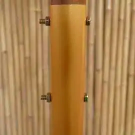 Artikelbild 3 des Artikels “Bali-Schirm, Flamme mit Metallmünzen und goldenen Herzen, die am Rand hängen, ø 230 cm und 250cm Höhe Farbe: Flamme - Orange“
